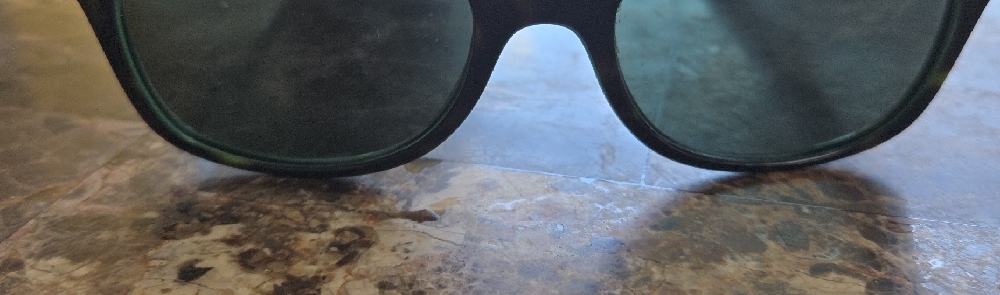 Ray-Ban Green and Tortoise Sunglasses Ray-Ban RB2132 New Wayfarer Sunglasses - Picture 8 of 8